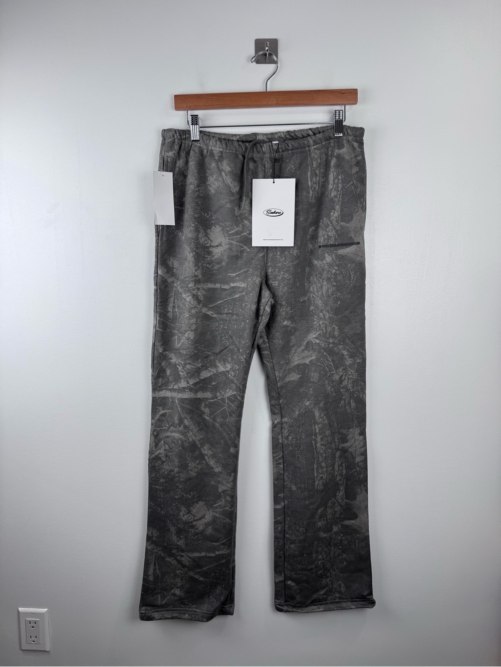NWT Sisters and Seekers Women Ranch Wash Wide‎ Leg Sweatpants Size Small